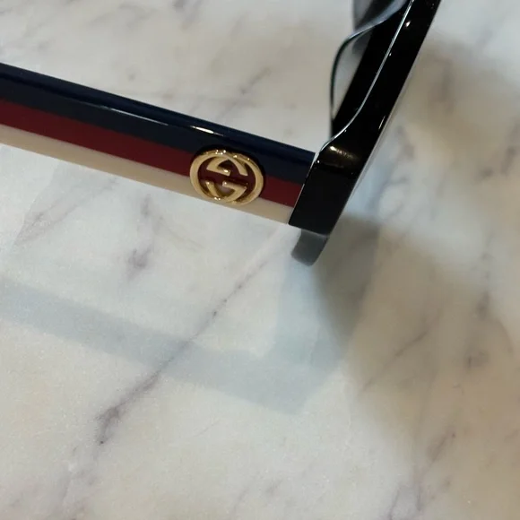 GUCCI 51mm Core Round Frame Black Sunglasses Red Blue Arms & Case Authentic